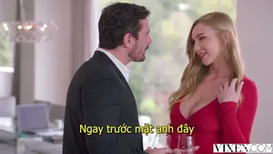 9 điểm của vẻ đẹp nữ thần tóc vàng lạnh lùng giá cao vẻ đẹp ngoại vi cao cấp, hình xăm cánh tay hoa bên trong dây đeo quần, ngồi trên cơ thể lưỡi hôn tán tỉnh, vẻ đẹp rất hợp tác